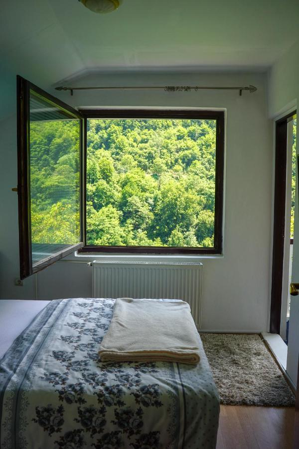 Vip Rooms Foca, Accommodation Foca, Foca Rooms 外观 照片