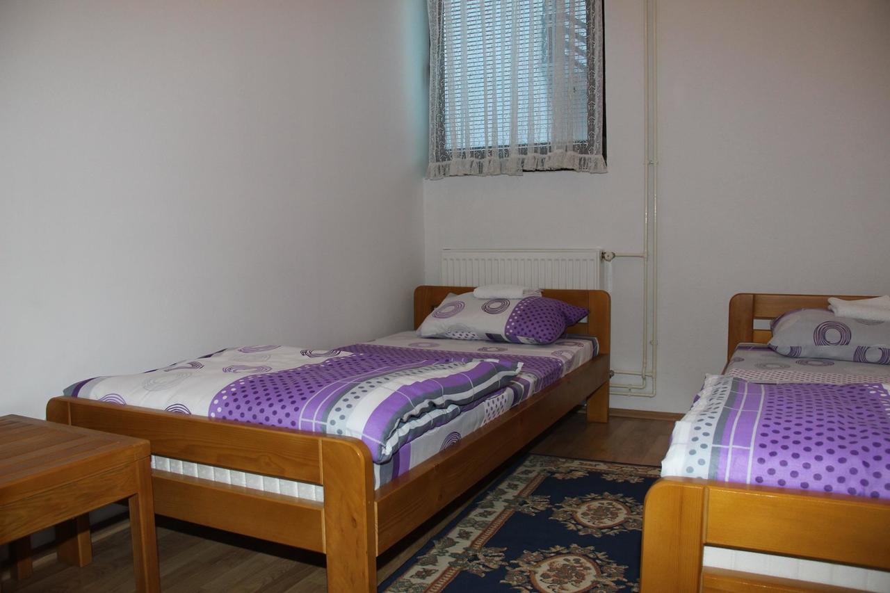Vip Rooms Foca, Accommodation Foca, Foca Rooms 外观 照片