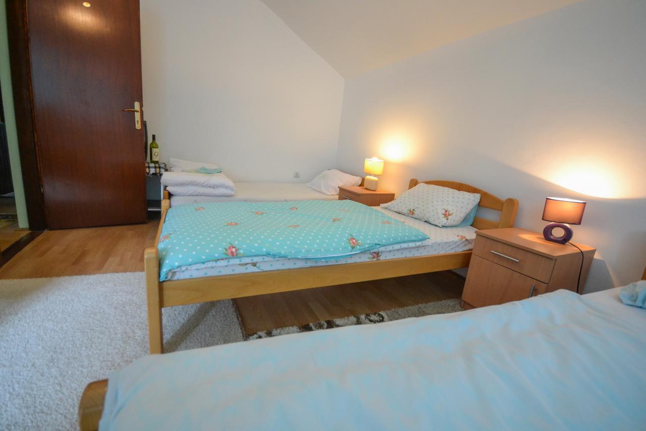 Vip Rooms Foca, Accommodation Foca, Foca Rooms 外观 照片