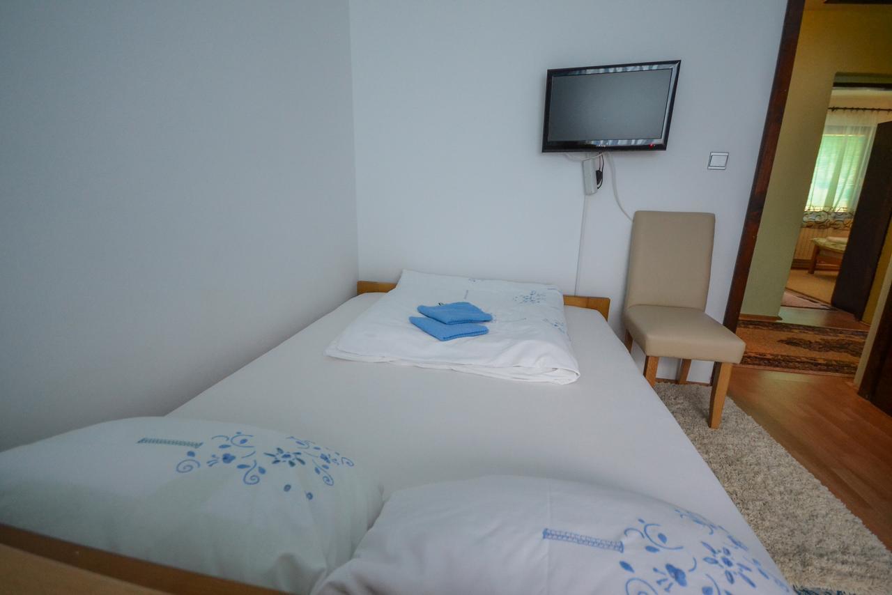 Vip Rooms Foca, Accommodation Foca, Foca Rooms 外观 照片