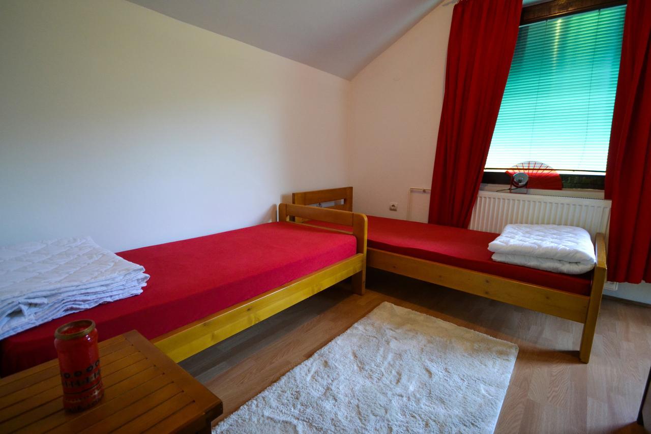 Vip Rooms Foca, Accommodation Foca, Foca Rooms 外观 照片