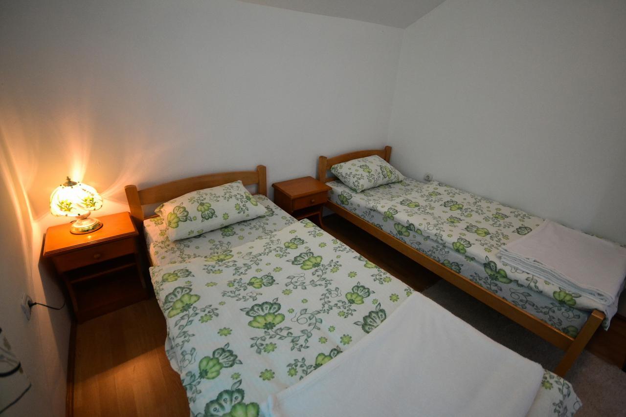 Vip Rooms Foca, Accommodation Foca, Foca Rooms 外观 照片
