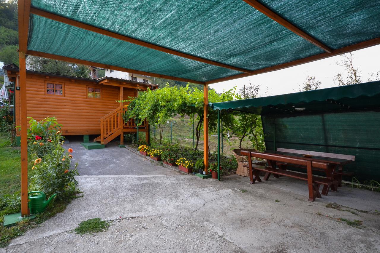 Vip Rooms Foca, Accommodation Foca, Foca Rooms 外观 照片