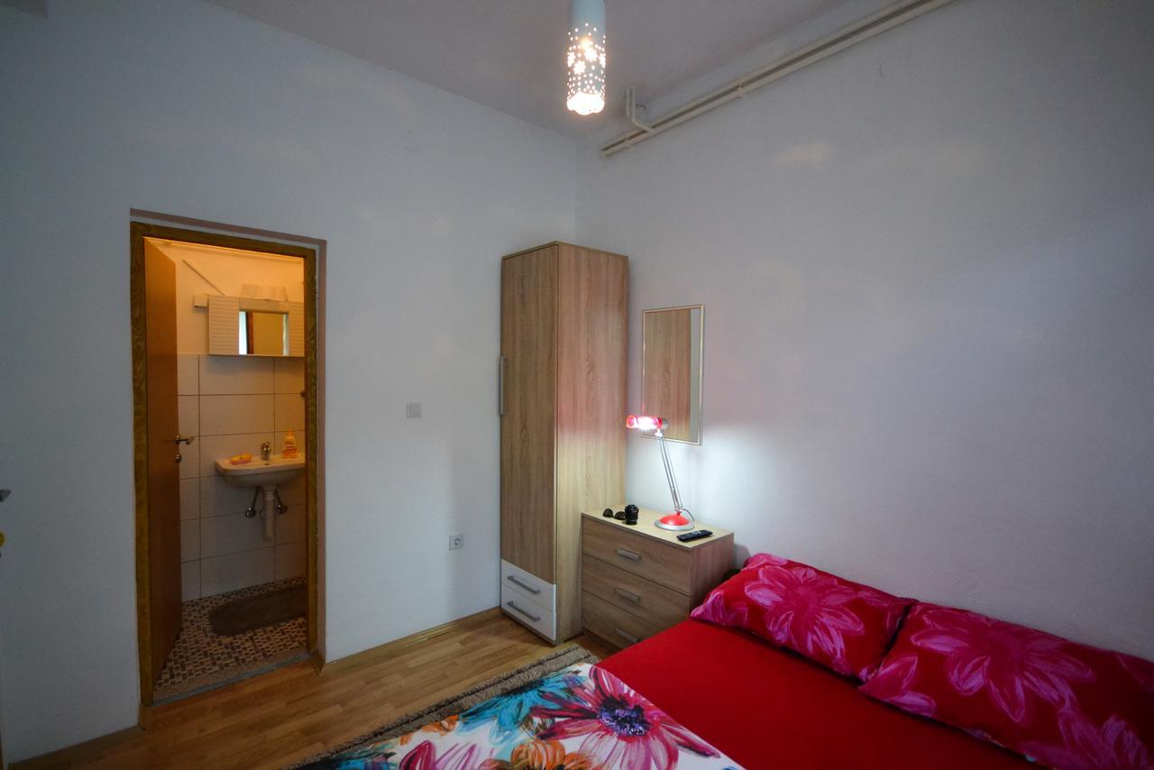 Vip Rooms Foca, Accommodation Foca, Foca Rooms 外观 照片